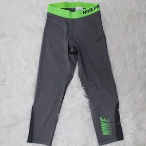 Womens Nike Pro Cropped Leggings Size Xs